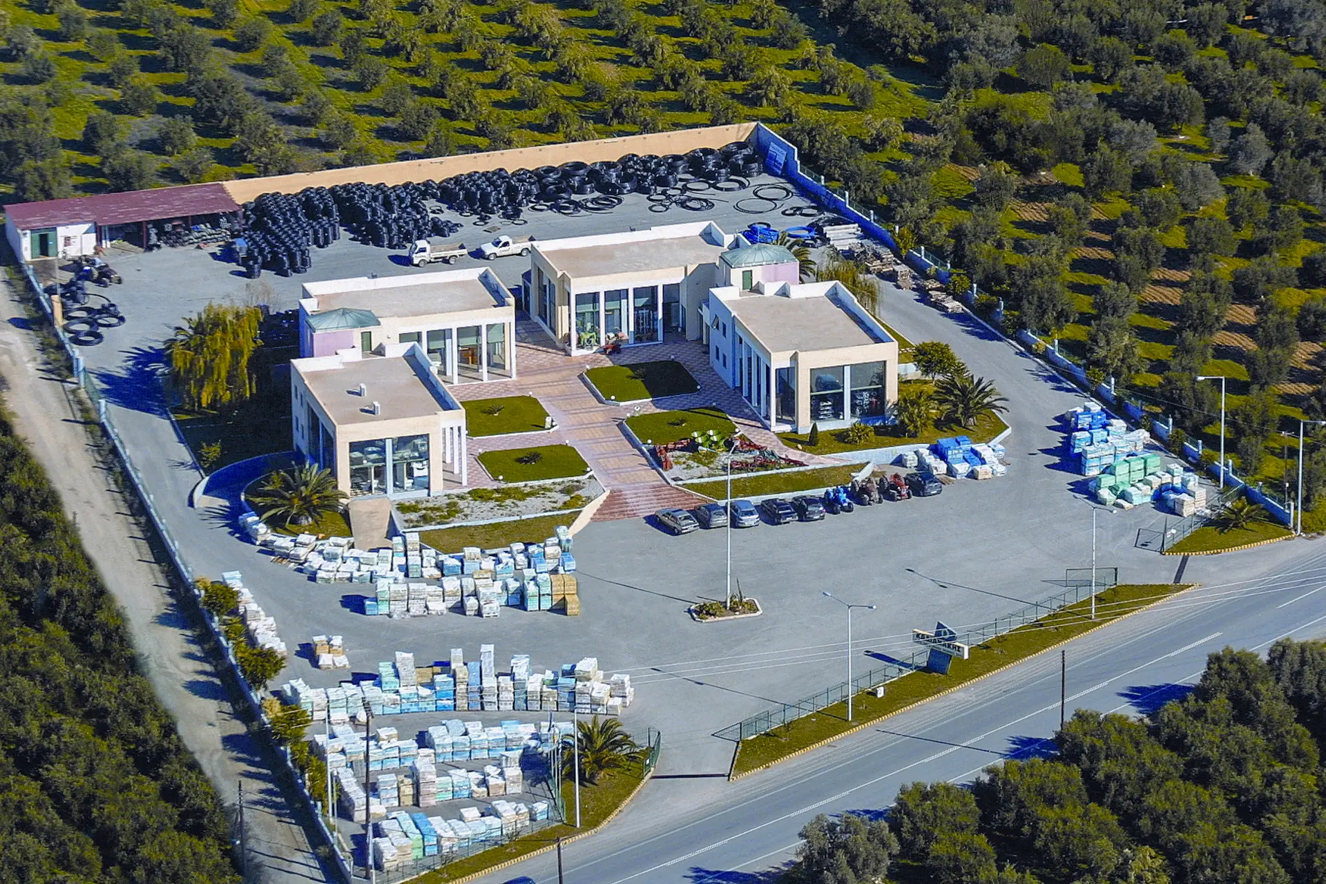 Εμπορικό Κέντρο Καδιανάκης